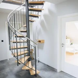 Raum Life - Design In Privatunterkunft Hallbergmoos